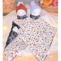 Doudou Lulu Champ de fleurs